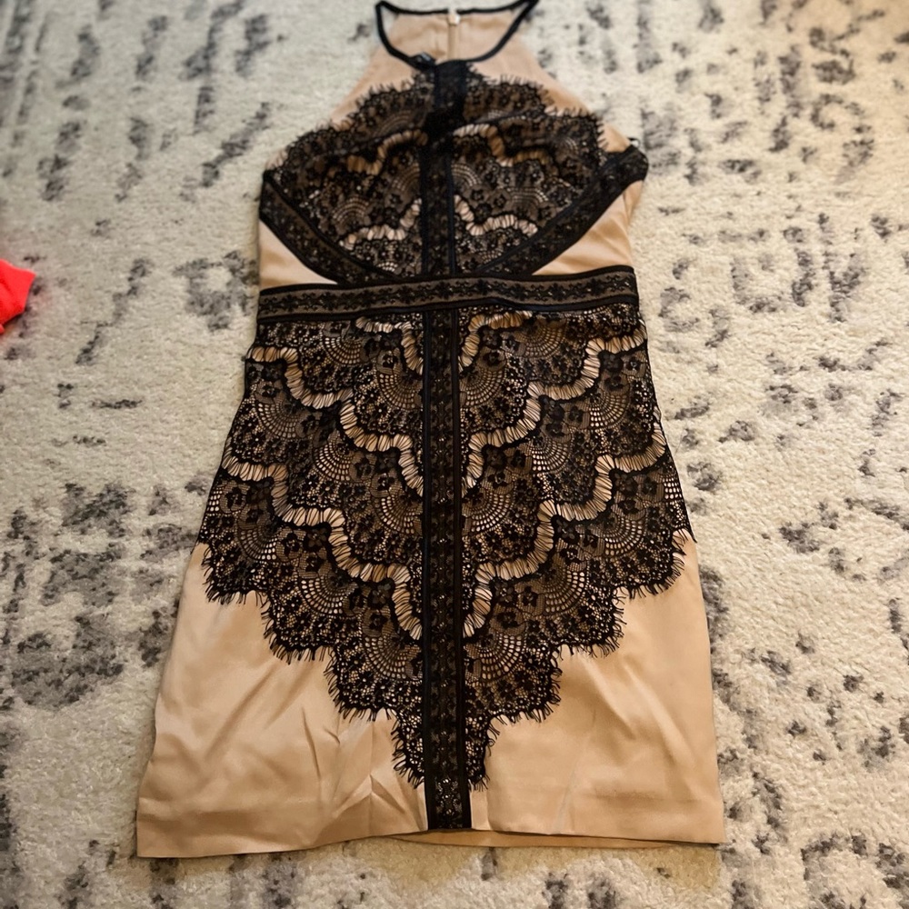 Bebe nude and black lace dress size 6